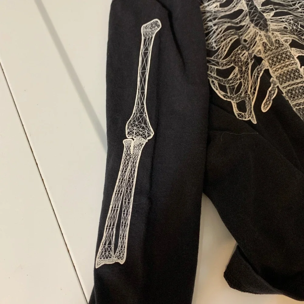 Old Navy Skeleton Graphic Long Sleeve Shirt Small Black Geometric Ribcage Tee